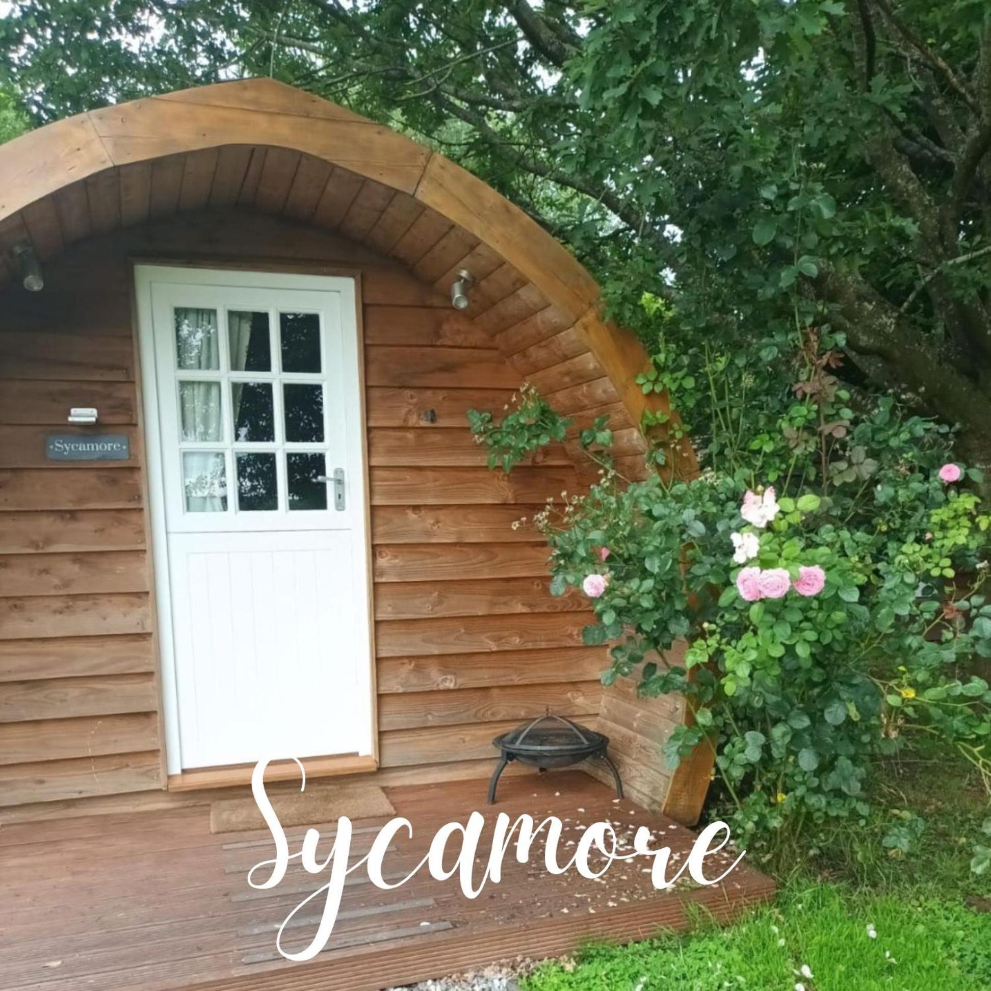 Caplor Glamping & Lodges Херефорд Экстерьер фото