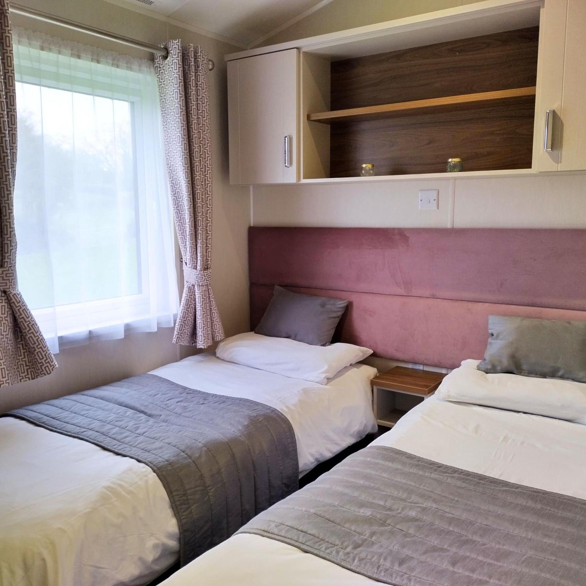 Caplor Glamping & Lodges Херефорд Экстерьер фото