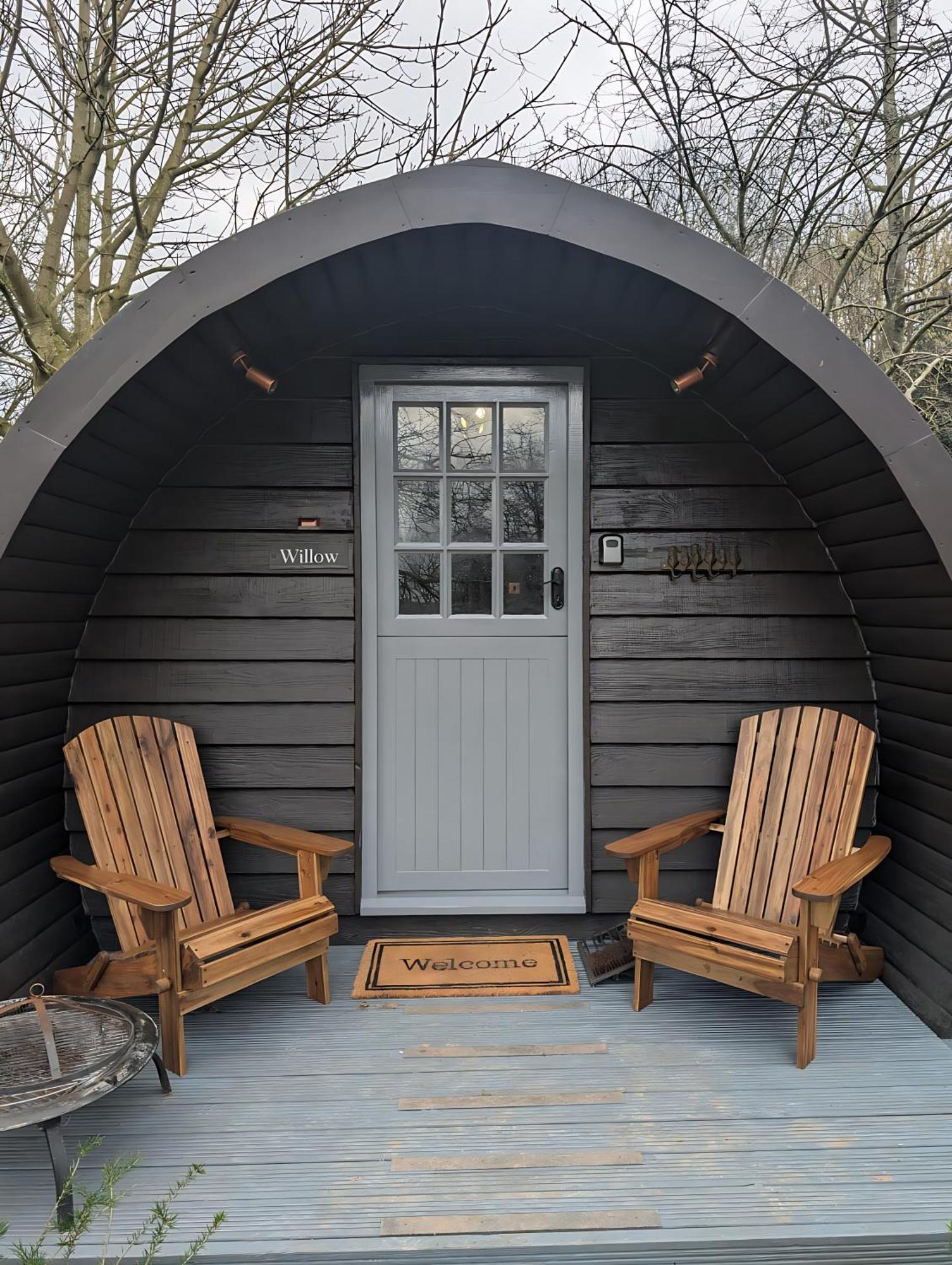 Caplor Glamping & Lodges Херефорд Экстерьер фото