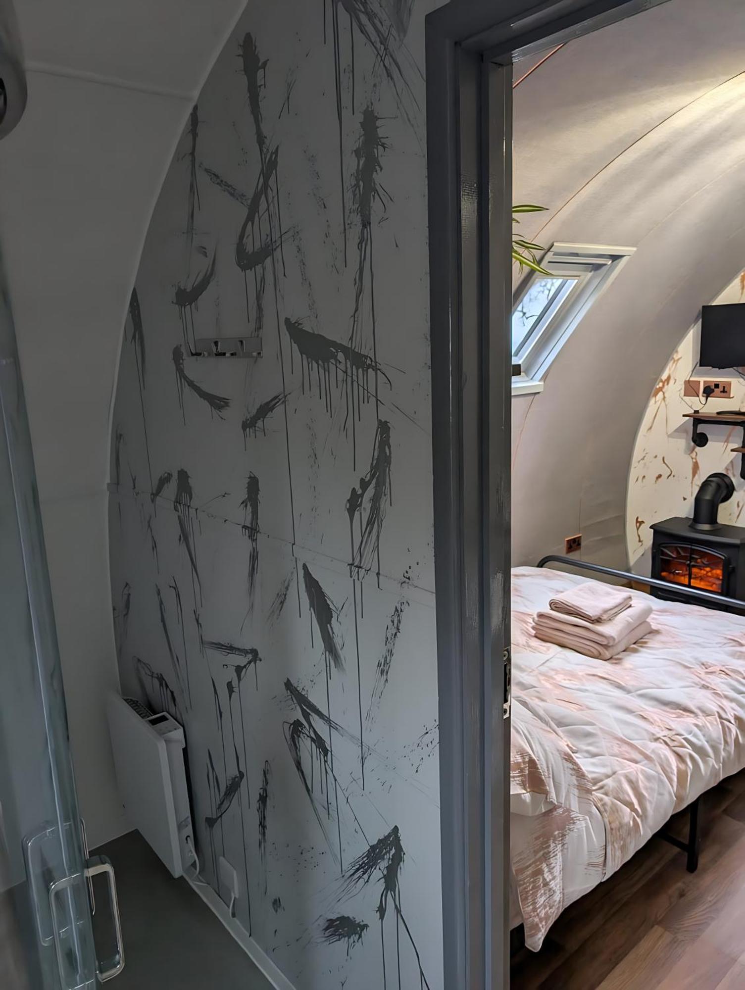 Caplor Glamping & Lodges Херефорд Экстерьер фото